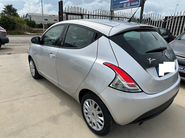 LANCIA Ypsilon 1.2 69 CV 5 porte Gold Immagine 3