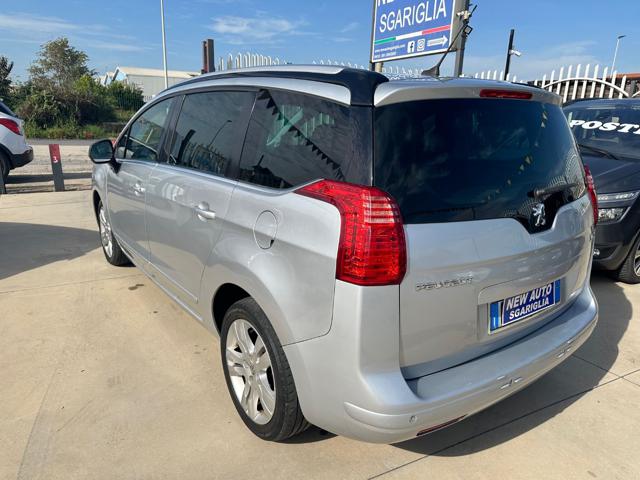 PEUGEOT 5008 2.0 HDi 150CV 7 POSTI+TETTO Immagine 3