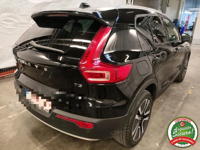 VOLVO XC40 T2 Momentum Navi Immagine 3