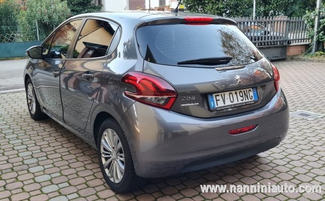 PEUGEOT 208 BlueHDi 100 S&S 5 porte Active Immagine 1