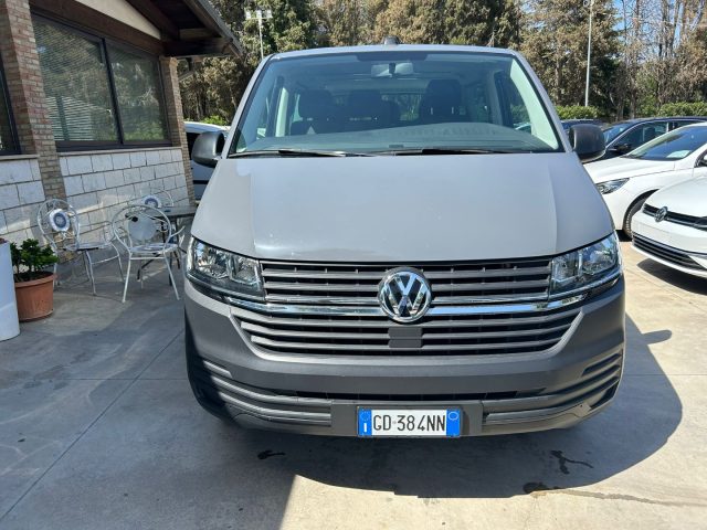 VOLKSWAGEN Caravelle 2.0 TDI 110CV T.Line 9 P.ti Immagine 1