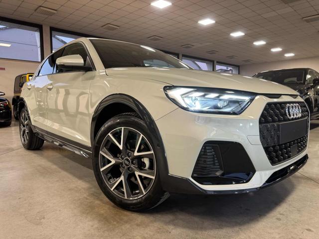 AUDI A1 allstreet 25 TFSI Full LED Navi Sedili Sportivi Immagine 1