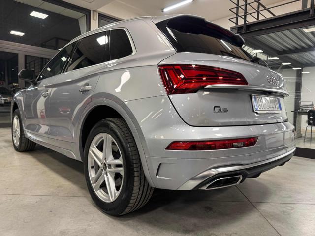 AUDI Q5 40 TDI 204 CV quattro S tronic S line Immagine 3