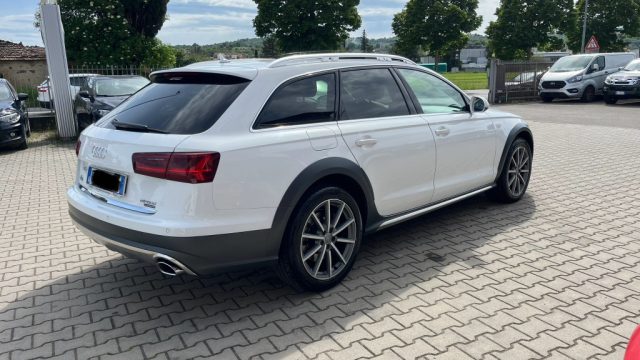 AUDI A6 allroad 3.0 TDI 218 CV S tronic Business Plus Immagine 1