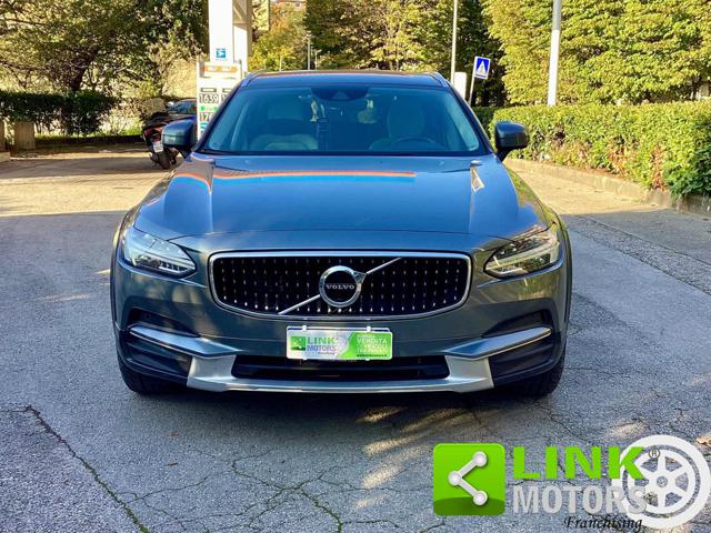 VOLVO V90 Cross Country D4 AWD Geartronic Ocean Race, Finanziabile Immagine 1