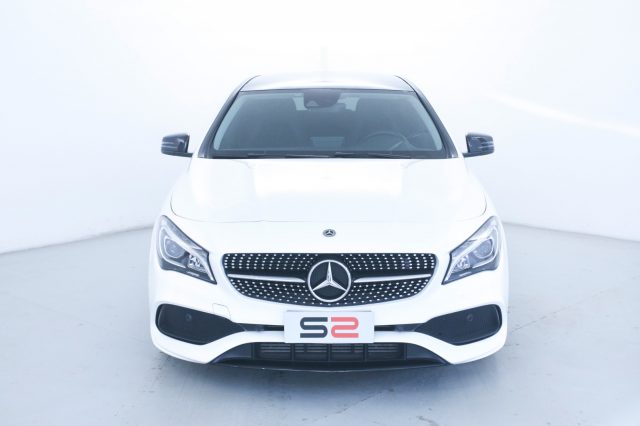 MERCEDES-BENZ CLA 200 d S.W. 4Matic Automatic Premium/AMG/TETTO PANORAMA Immagine 2