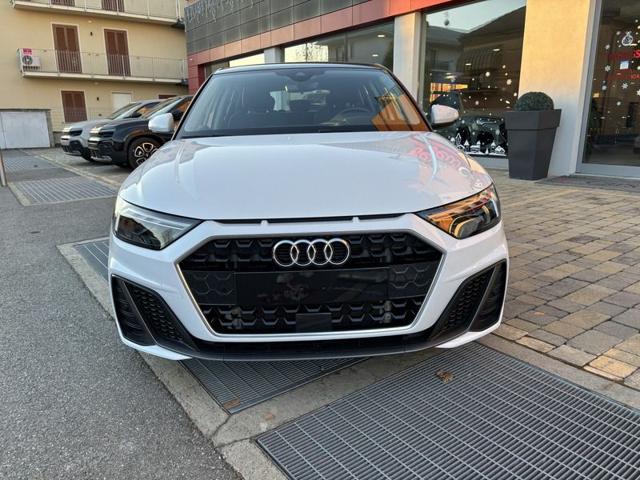 AUDI A1 SPB 30 TFSI S line edition Full LED-PHONE APPS Immagine 1