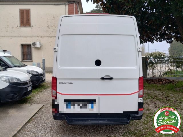 VOLKSWAGEN Crafter 35 2.0 TDI 140CV PL-SL-TA Furgone Immagine 3