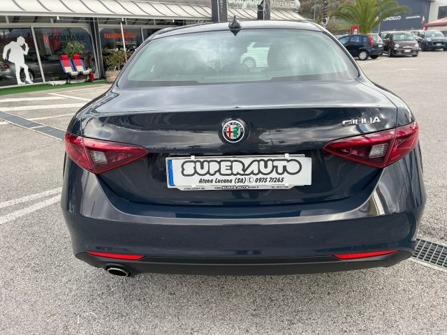 ALFA ROMEO Giulia 2.2 Turbodiesel 150 CV AT8 Immagine 3