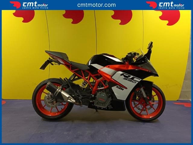 KTM RC 390 Garantita e Finanziabile Immagine 0