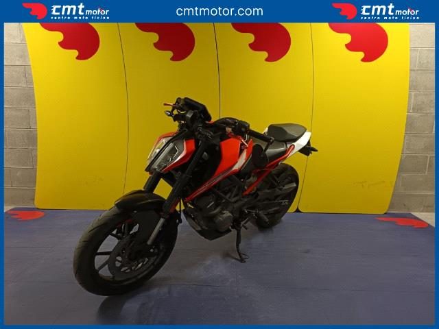 KTM 125 Duke Garantita e Finanziabile Immagine 1