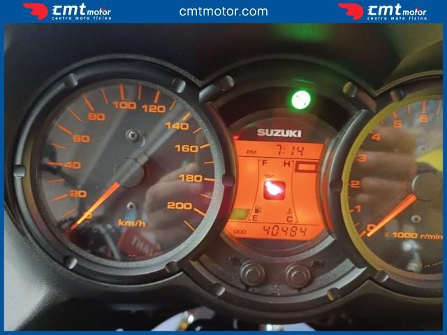 SUZUKI V-Strom 650 Garantita e Finanziabile Immagine 4