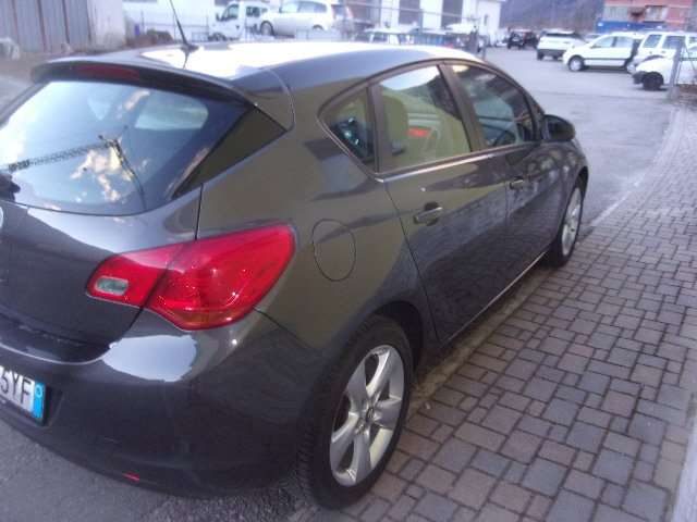 OPEL Astra 5p 1.6 Cosmo 115cv-SOLO 92.000 KM !!! Immagine 3