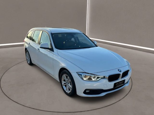 BMW 318 Serie 3    (F30/31) - d Touring Business Advantage Immagine 0