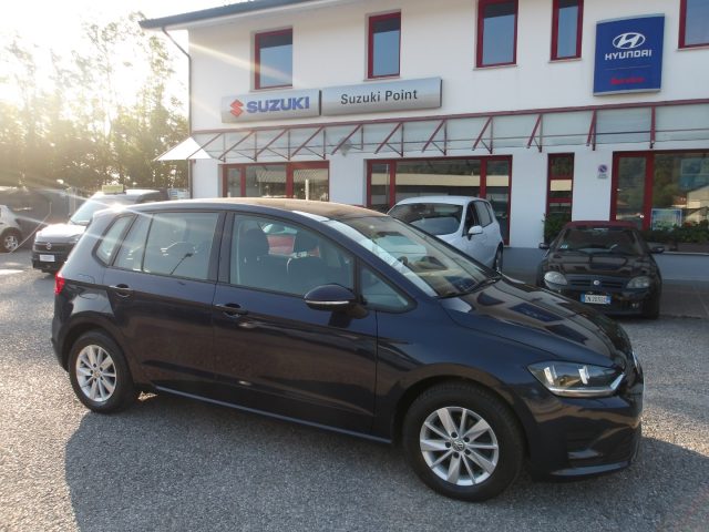 VOLKSWAGEN Golf Sportsvan 1.2 TSI 110CV Comfortline BMT GANCIO TRAINO Immagine 0