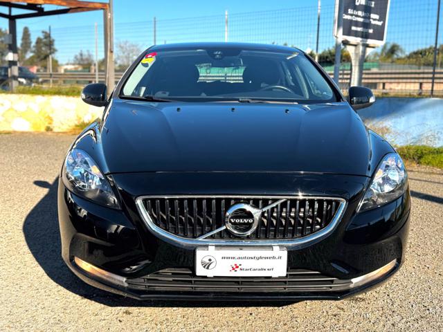 VOLVO V40 D2 Kinetic Immagine 3