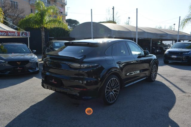 PORSCHE Cayenne Coupé 3.0 V6 Platinum Edition Immagine 2