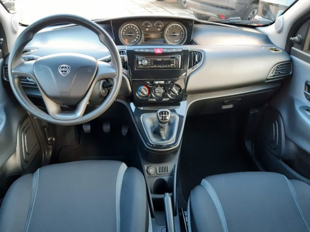 LANCIA Ypsilon 1.2 69 CV 5 porte Gold Immagine 4