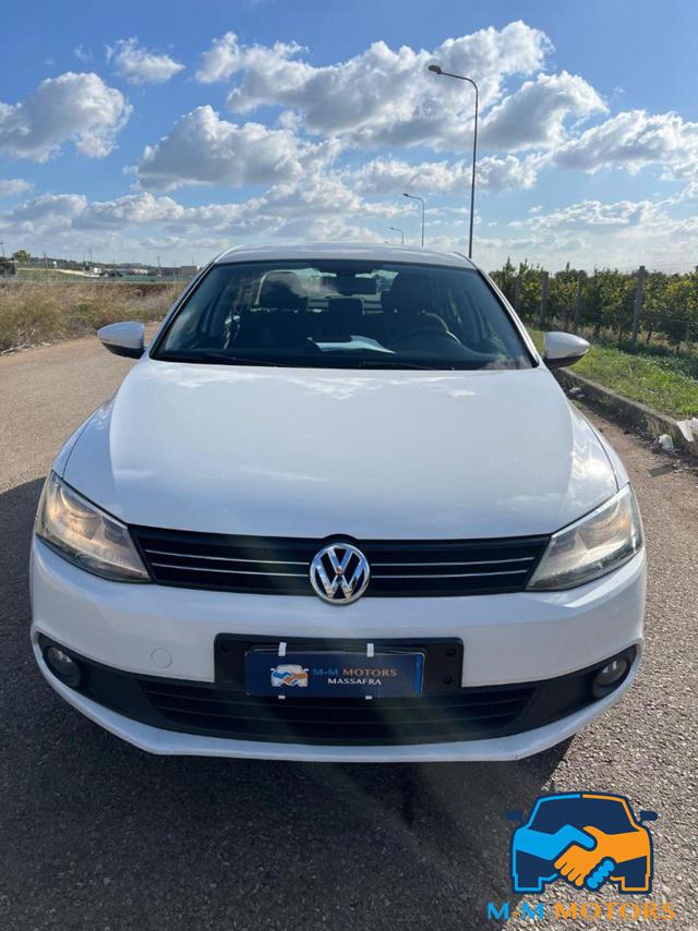 VOLKSWAGEN Jetta 1.6 TDI BlueMotion Technology Immagine 1