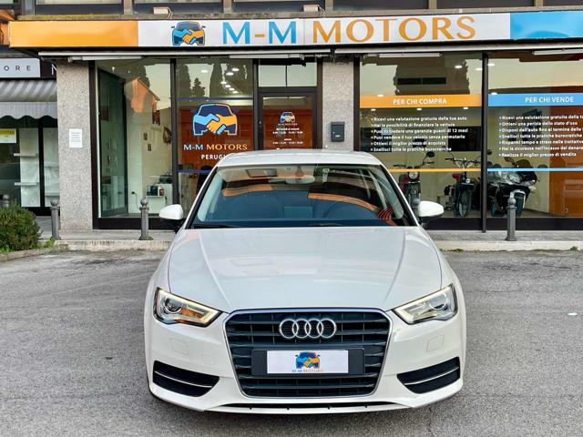 AUDI A3 SPB 1.6 TDI Ambition Immagine 1