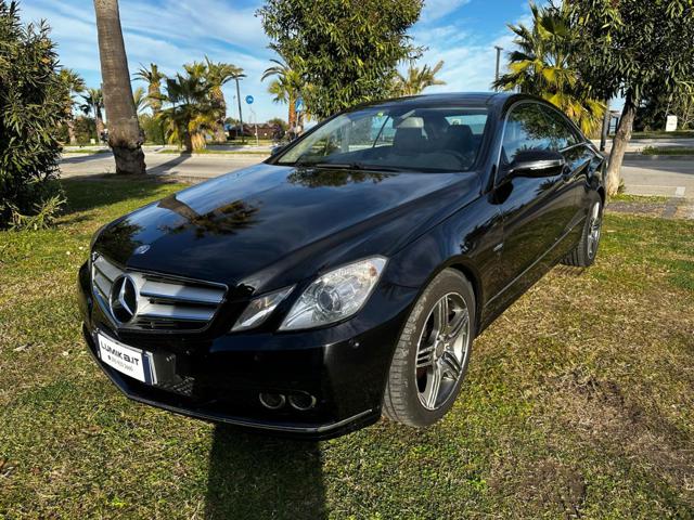 MERCEDES-BENZ E 250 CDI Coupé BlueEFFICIENCY Executive Immagine 1