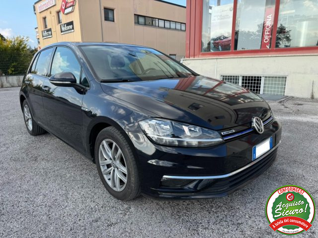 VOLKSWAGEN Golf 1.5 TGI DSG 5p. Executive BlueMotion Technology Immagine 2