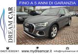 AUDI Q3 35 TFSI Business Advanced