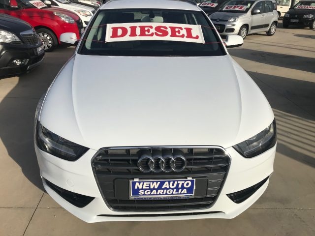 AUDI A4 Avant 2.0 TDI 150 CV GANCIO TRAINO Immagine 1