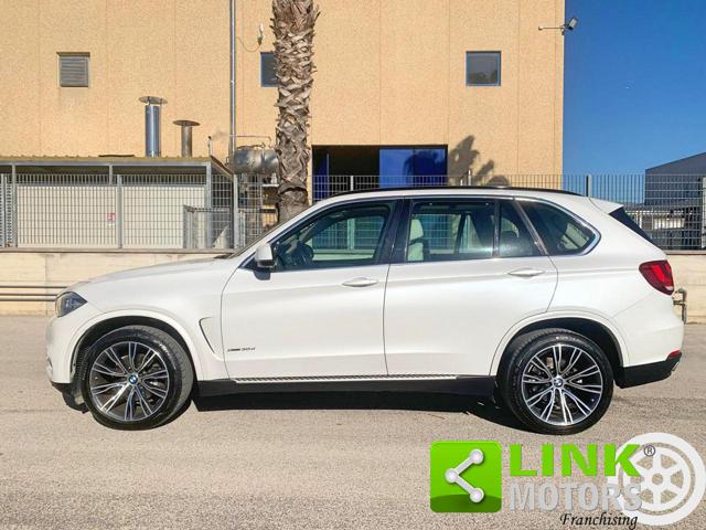 BMW X5 xDrive30d 258CV Experience 7 posti FATTURABILE Immagine 4