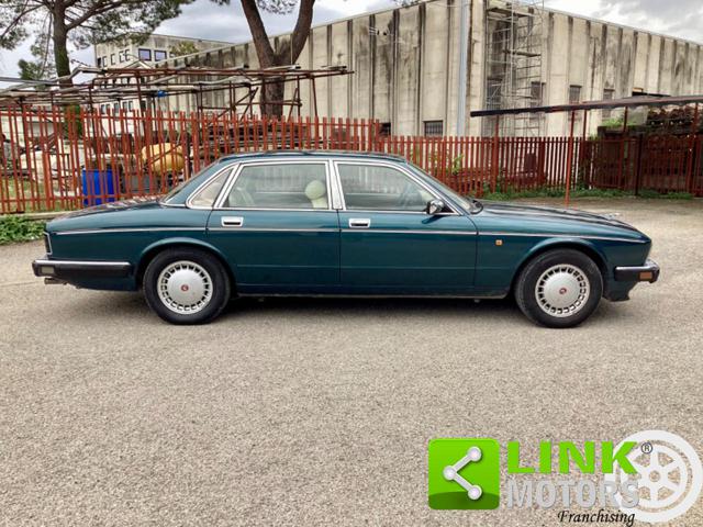 JAGUAR Daimler 4.0 XJ6 (XJ40) cat automatic, omologata Asi Immagine 3