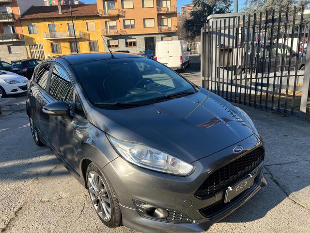 FORD Fiesta 1.0 EcoBoost 125CV 5 porte ST-Line Immagine 2