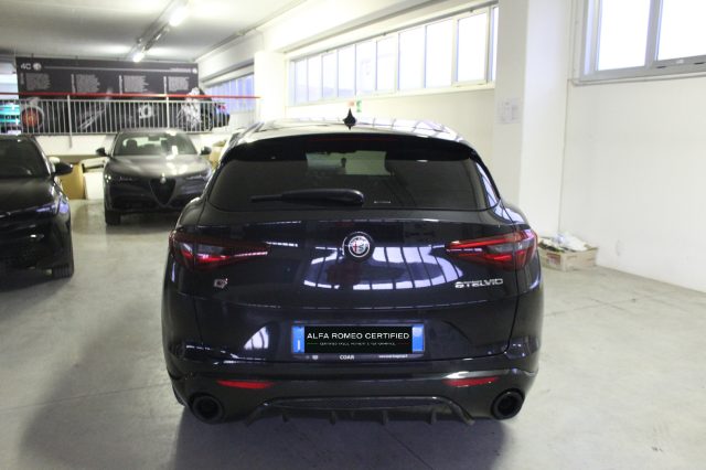 ALFA ROMEO Stelvio 2.2 Turbodiesel 210 CV AT8 Q4 Veloce Immagine 4