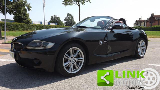 BMW Z4 ( E85 ) 2.2i roadster con interni in pelle rossa Immagine 0