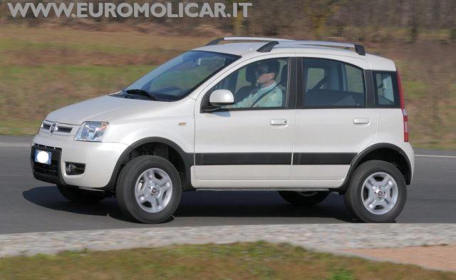 FIAT Panda 1.3 MJT 4x4 Climbing Immagine 0