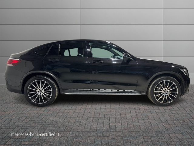 MERCEDES-BENZ GLC 300 de 4Matic EQ-Power Coupé Premium Navi Immagine 4