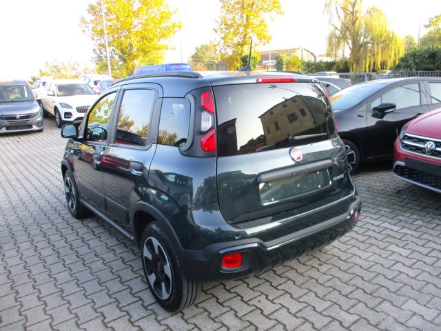 FIAT Panda 1.0 Hybrid Cross CarPlay/Sensori Immagine 2