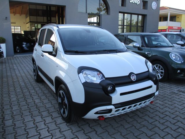 FIAT Panda 1.0 Hybrid Cross CarPlay/Sensori Park Immagine 0