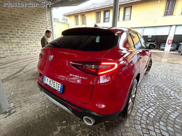 ALFA ROMEO Stelvio Stelvio 2.0 t Executive Q4 200cv auto my19-FY876TE Immagine 3