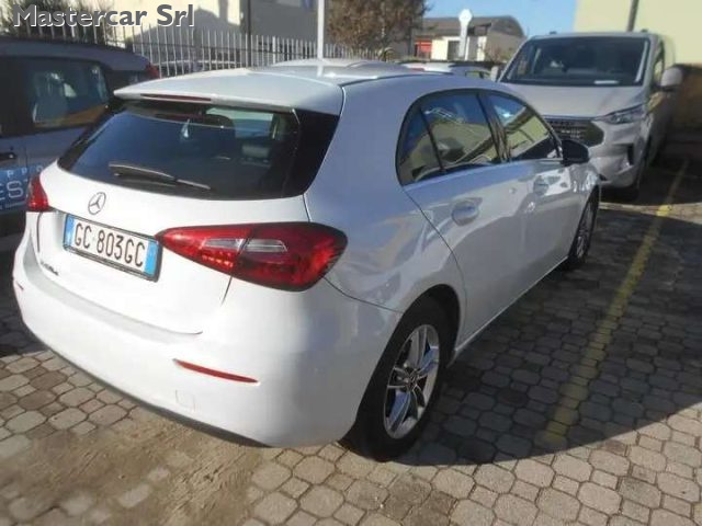 MERCEDES-BENZ A 180 A 180 d Business auto -  GC803GC Immagine 3