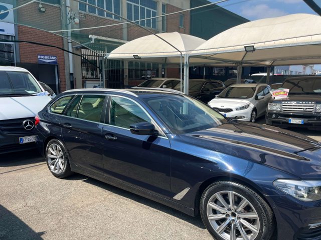 BMW 520 520d Touring Luxury auto Immagine 4