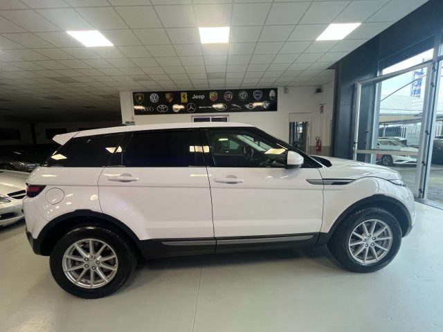 LAND ROVER Range Rover Evoque Range Rover Evoque 5p 2.0 td4 SE 150cv Immagine 2