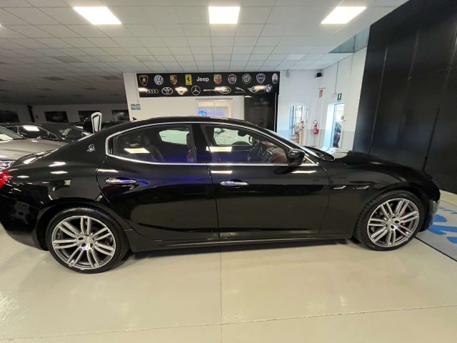 MASERATI Ghibli Ghibli 3.0 V6 bt S Q4 410cv auto Immagine 4