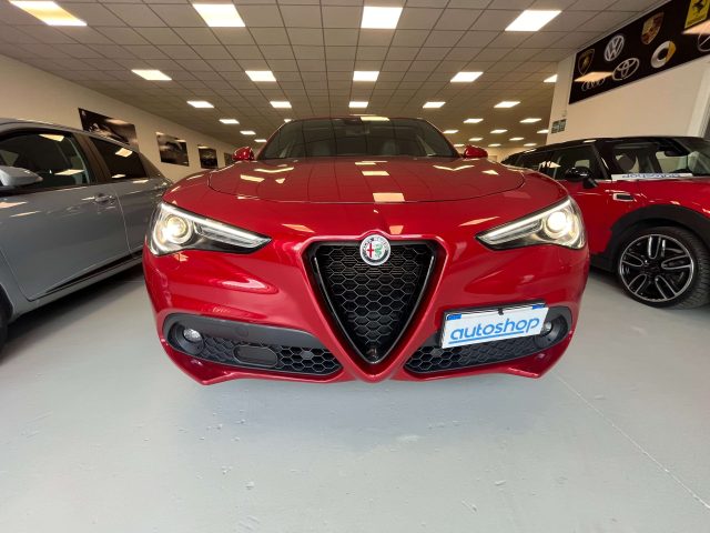 ALFA ROMEO Stelvio Stelvio 2.2 t Veloce Q4 210cv auto Immagine 2