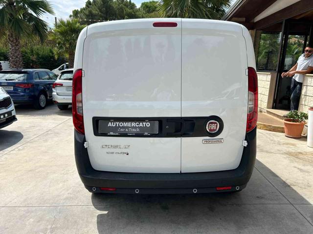 FIAT Doblo Doblò 1.6 MJT 105CV 3 Posti Immagine 4