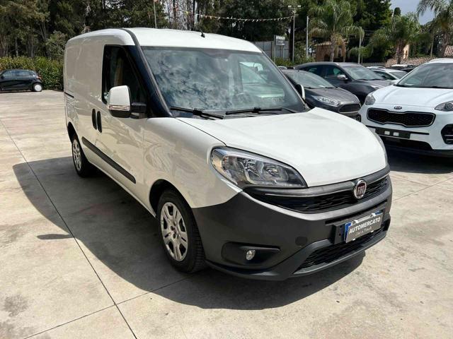 FIAT Doblo Doblò 1.6 MJT 105CV 3 Posti Immagine 2