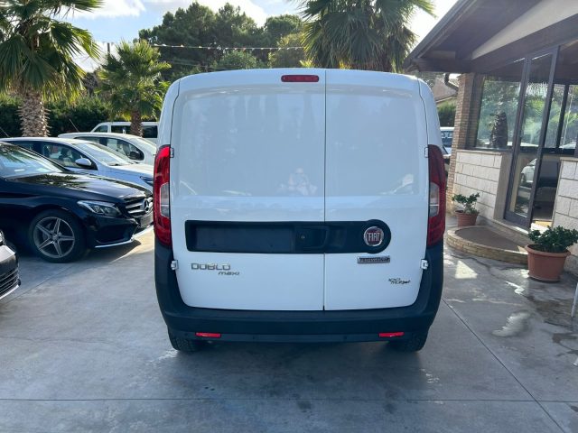 FIAT Doblo Doblò Maxi 1.6 MJT 105CV Immagine 4