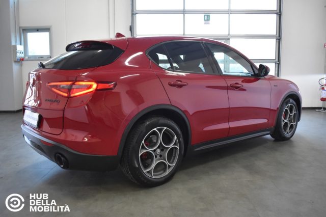 ALFA ROMEO Stelvio 2.2 Turbodiesel 190 CV AT8 RWD Sprint Immagine 2