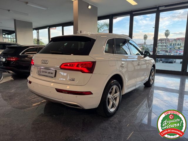 AUDI Q5 2.0 TDI quattro S tronic Sport Soli 110000 km Immagine 3