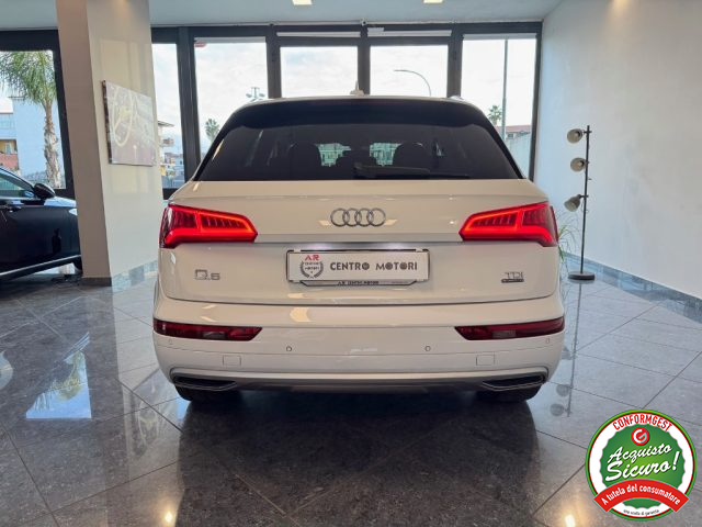 AUDI Q5 2.0 TDI quattro S tronic Sport Soli 110000 km Immagine 4