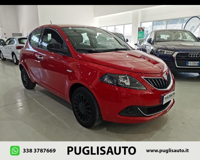 LANCIA Ypsilon 1.0 FireFly 5 porte S&S Hybrid Ecochic Silver Immagine 0